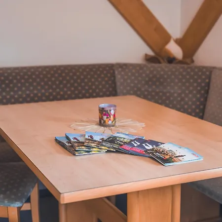 Haus Zirmblick Lägenhet Saalbach-Hinterglemm