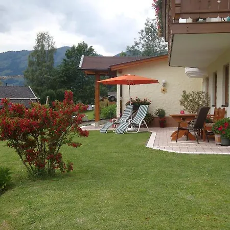 Haus Zirmblick דירה